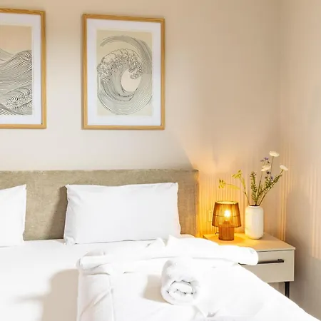 Strandloft Apartment *